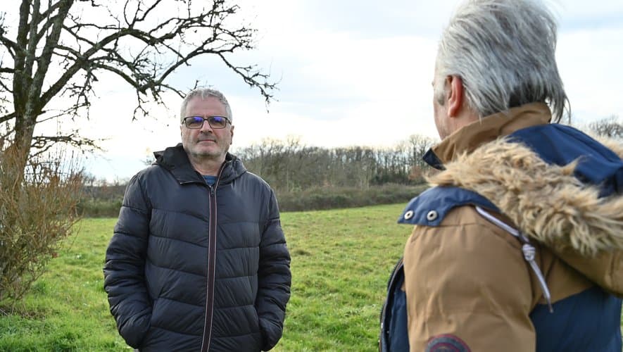 Éco-hameau dans le Lot : quand l'idéologie verte divise