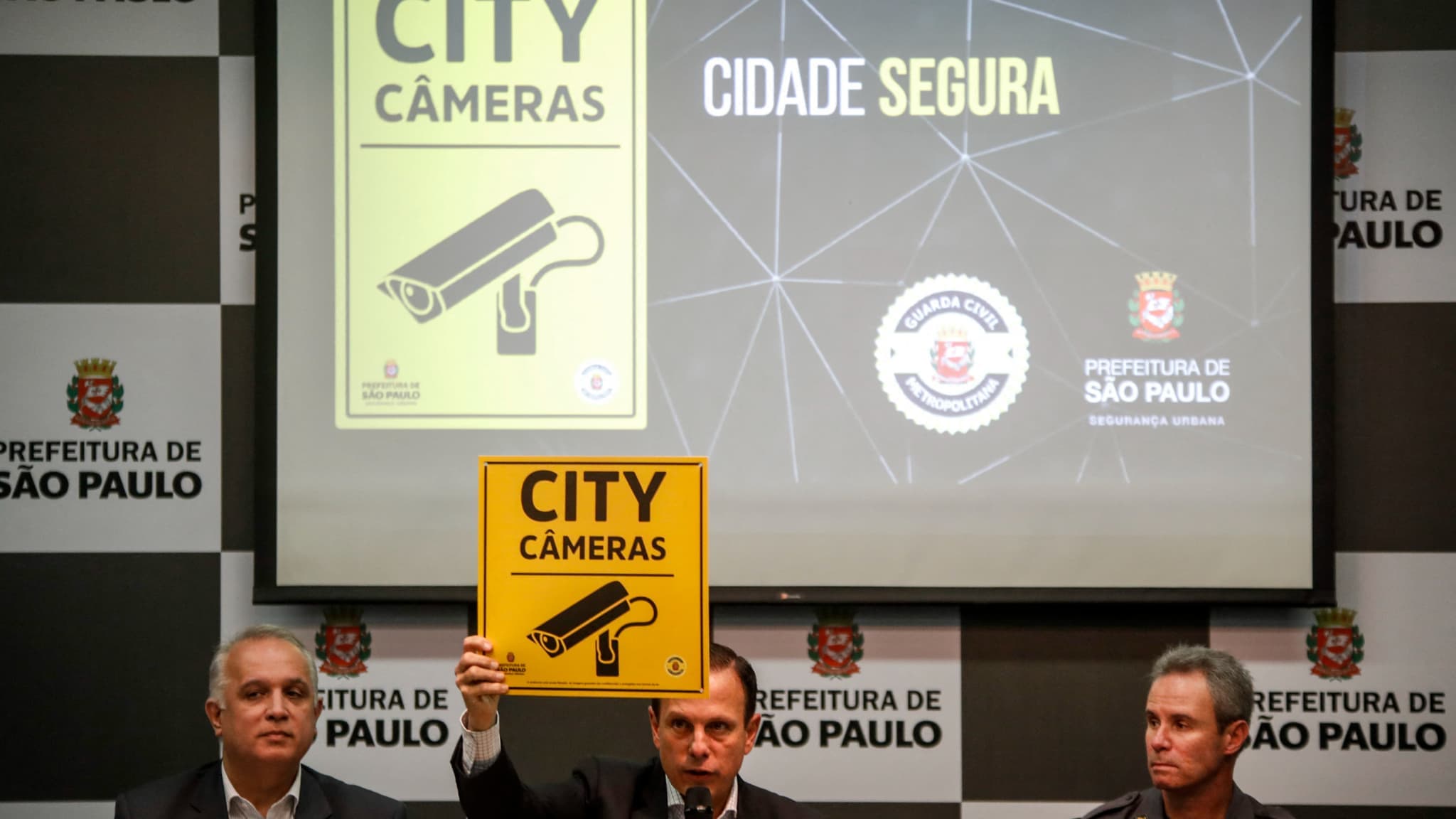 Sao Paulo : quand l'IA remplace les vrais policiers