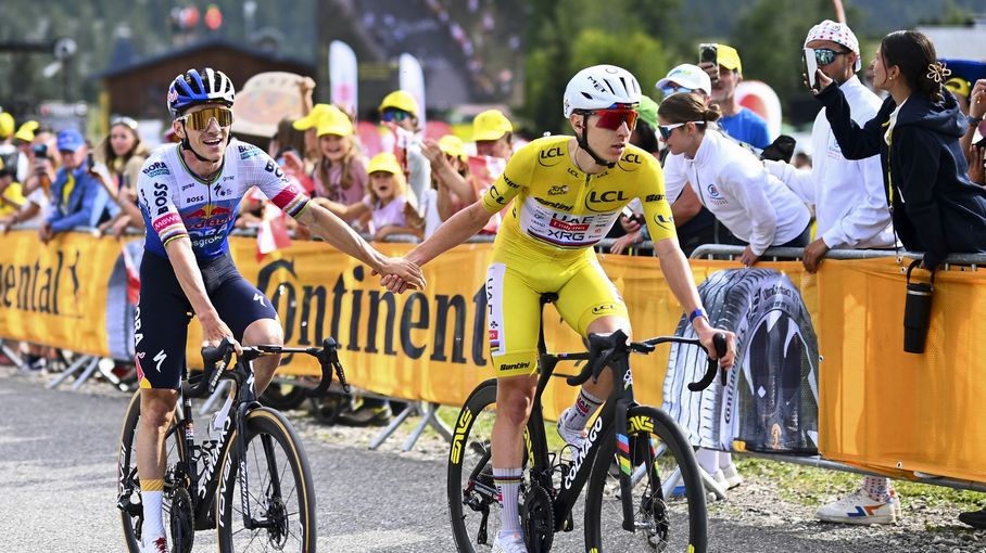 Evenepoel, le nouveau dauphin du Tour : Vingegaard abandonne, la France regarde